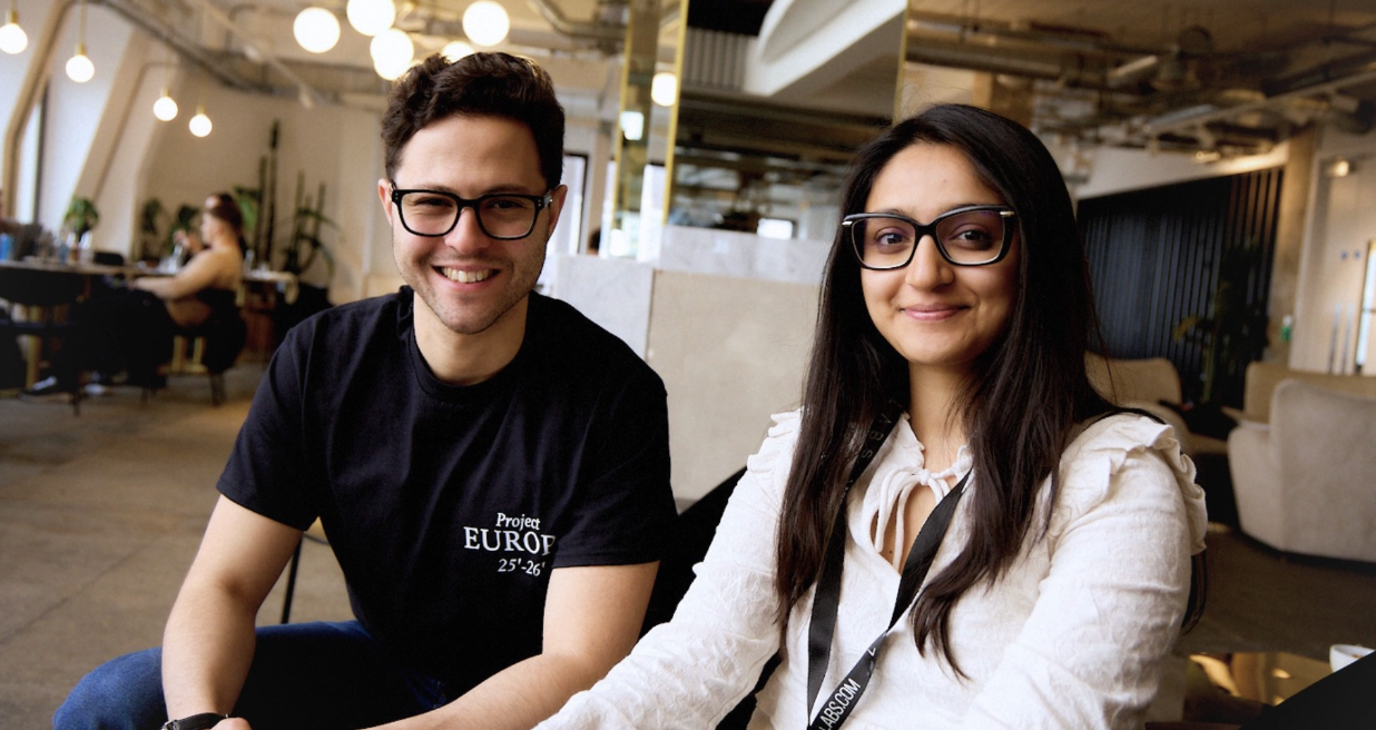 Khushi Mehta and Khushi Mehta, cofounders of Shiplog